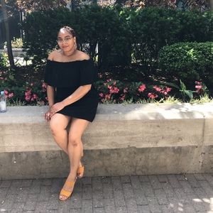 Meet your Posher, Vanessa